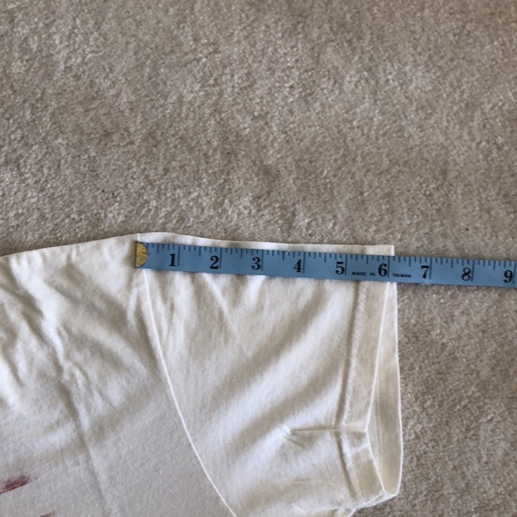 Super soft and cozy American flag tee - Picture 7 of 12